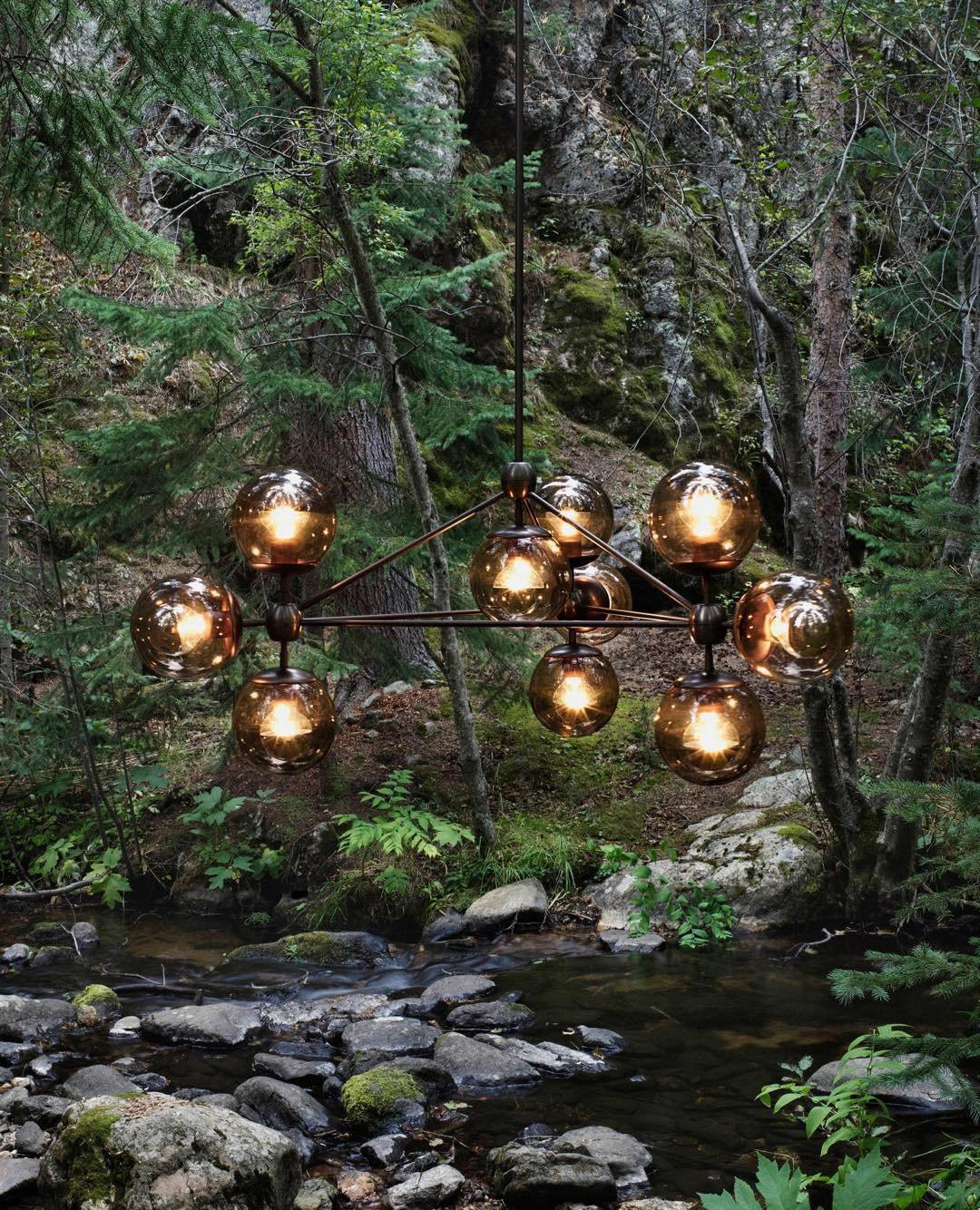 PERLAGE Glass Globe Cluster Chandelier