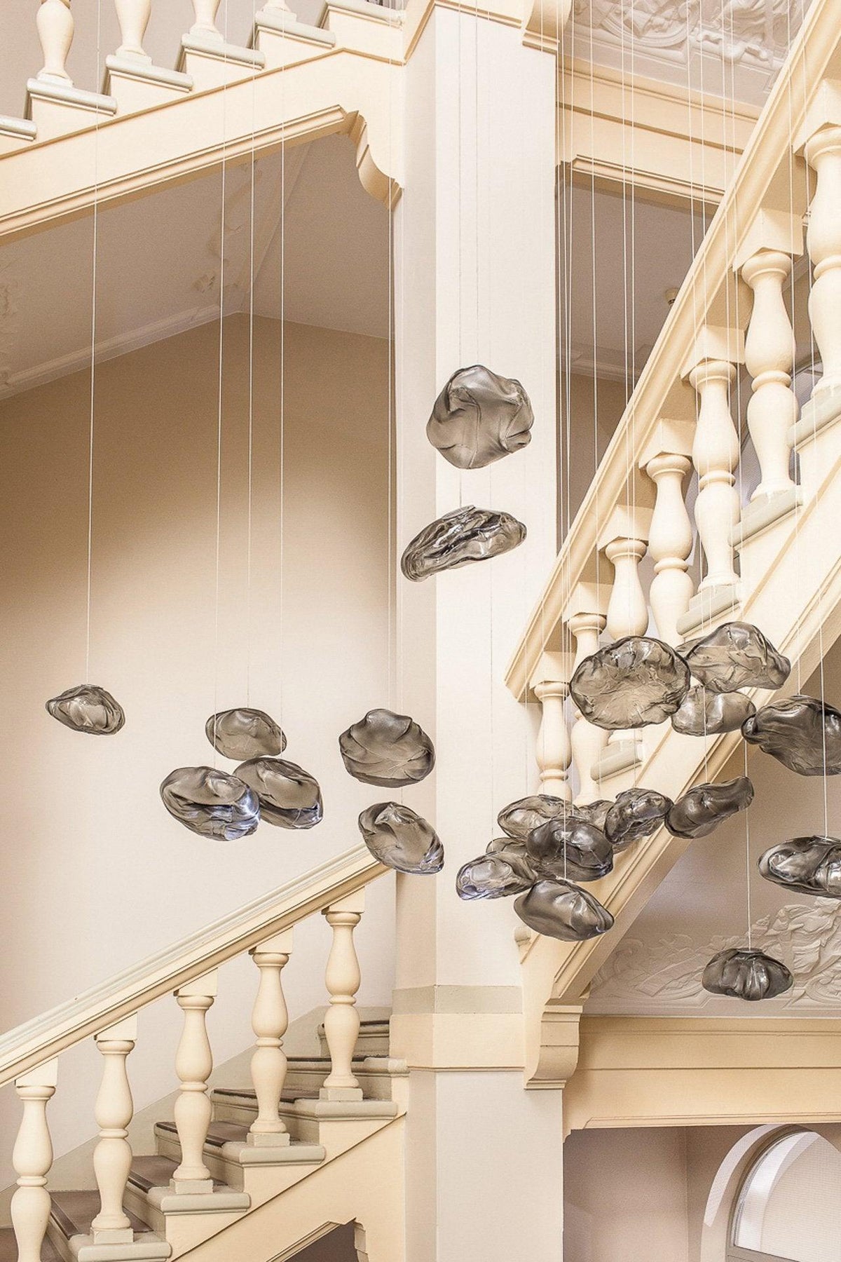 LENTE Glass Dome Cluster Pendant Light
