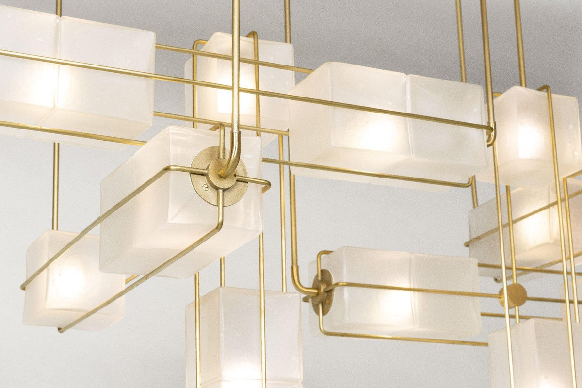 GHIACCIO Sandblasted Glass Cube Chandelier