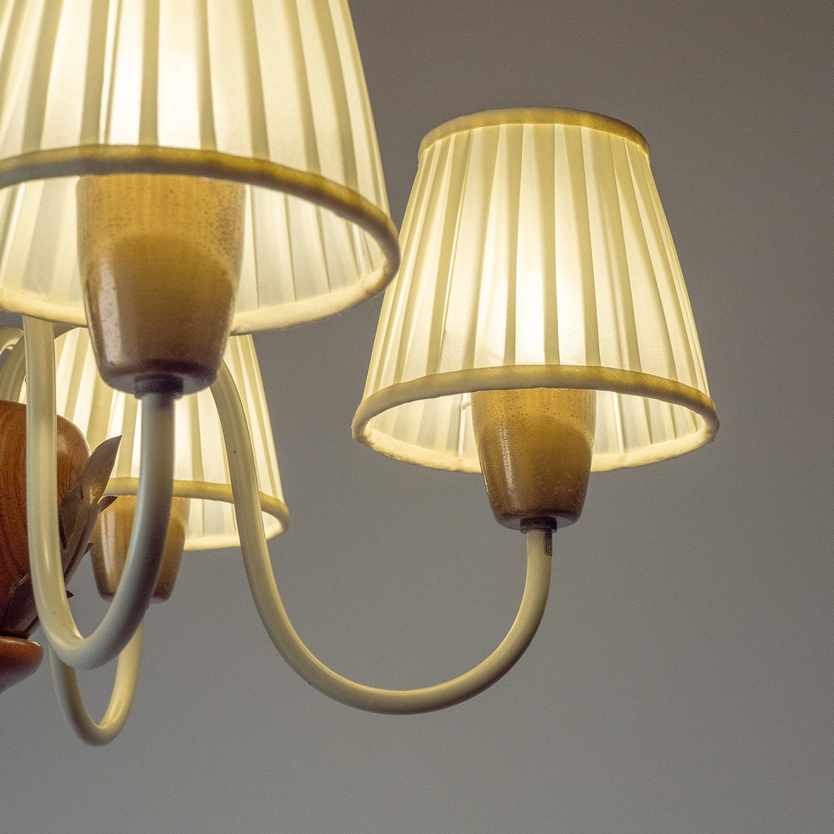 CASCINA Wood & Iron 5-Light Chandelier