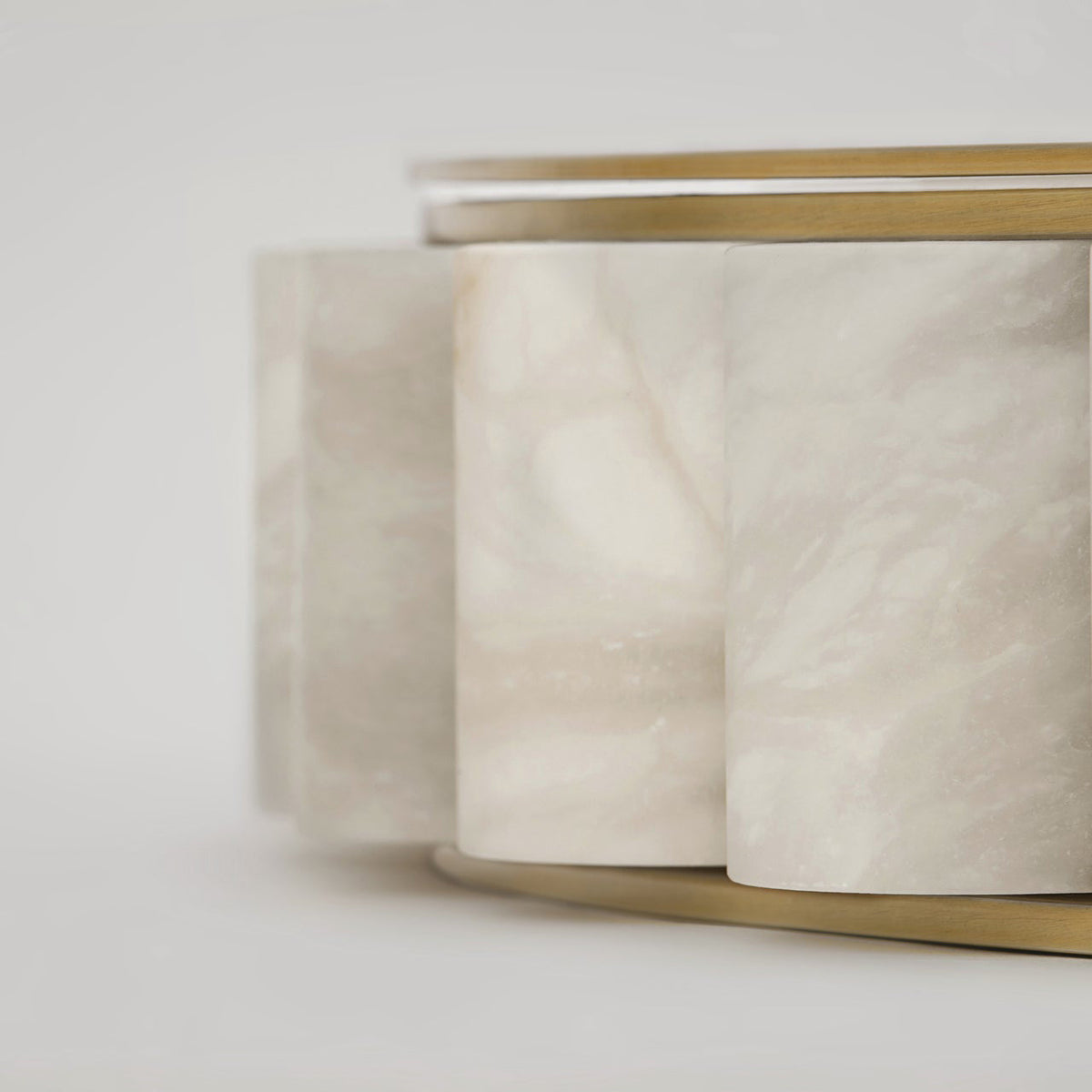 GHIERA Alabaster Ring LED Chandelier