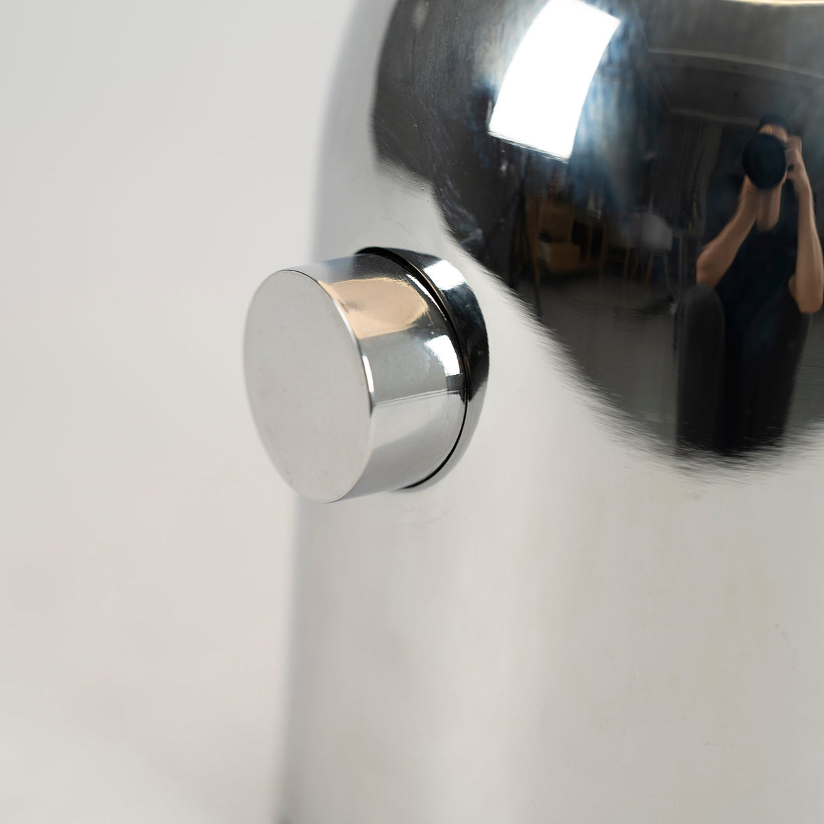 Bell Table Light