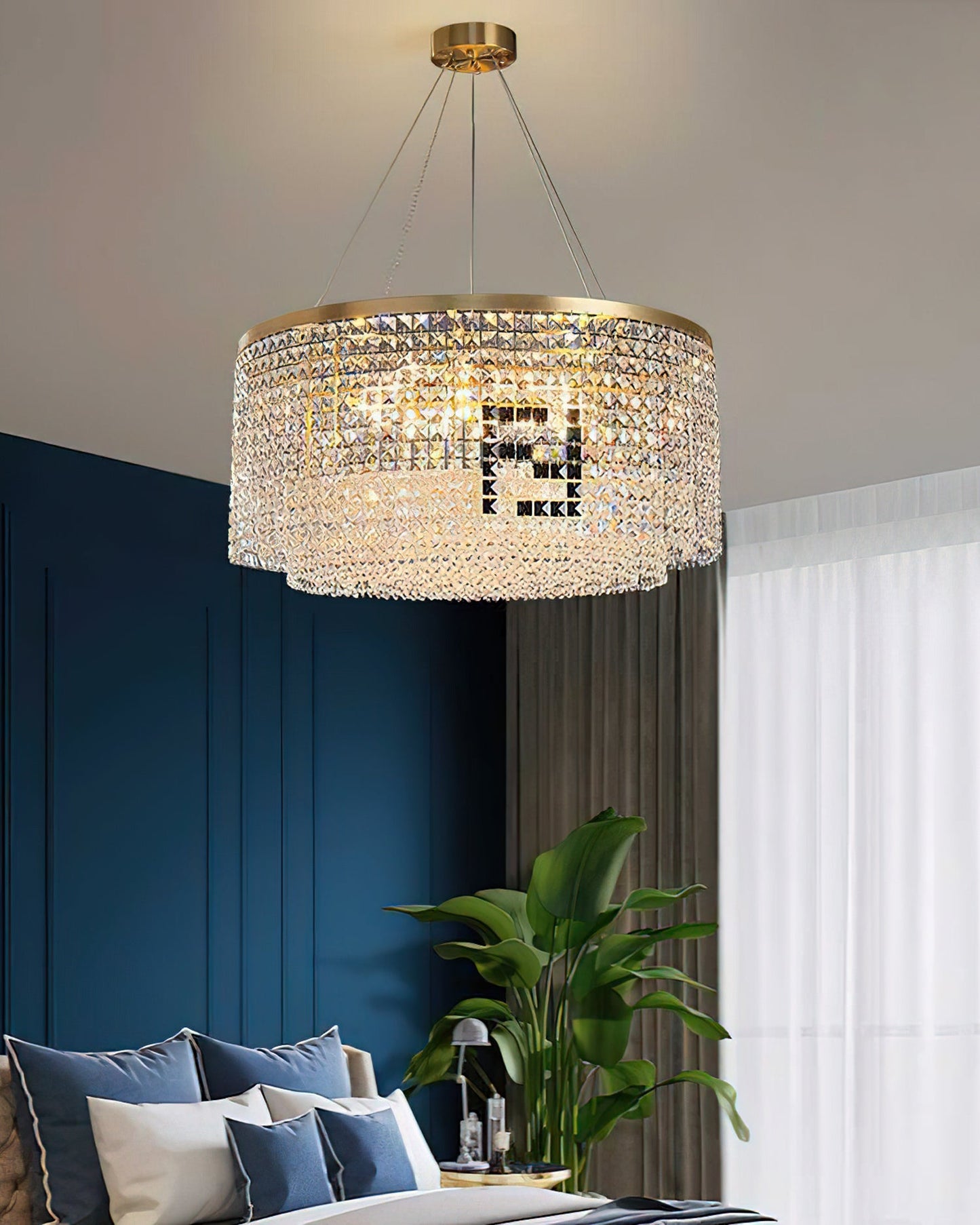 Lunara Chandelier