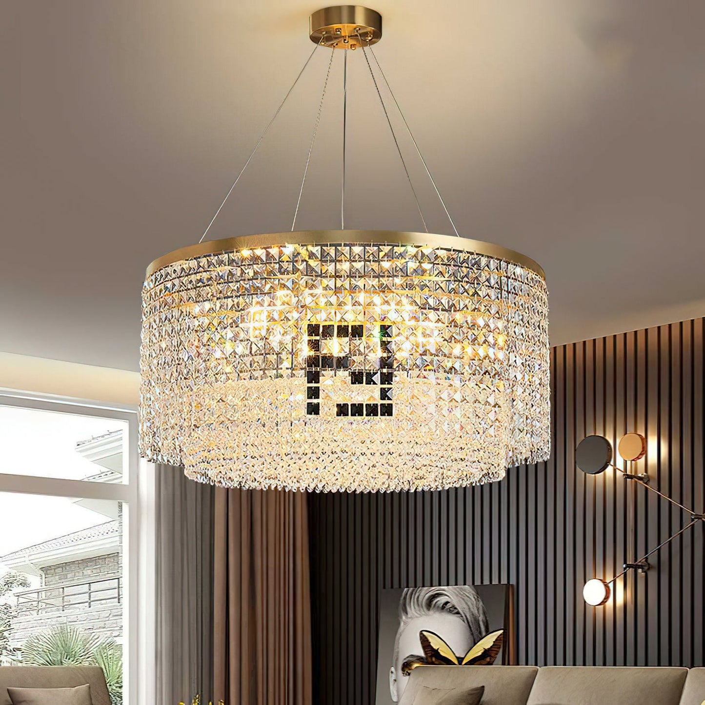 Lunara Chandelier