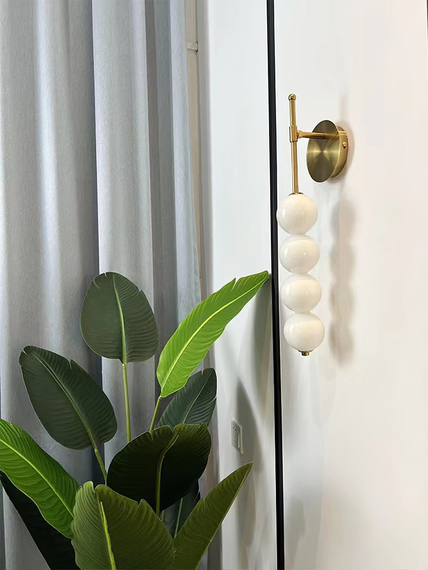 Candied Haws Wall Lamp