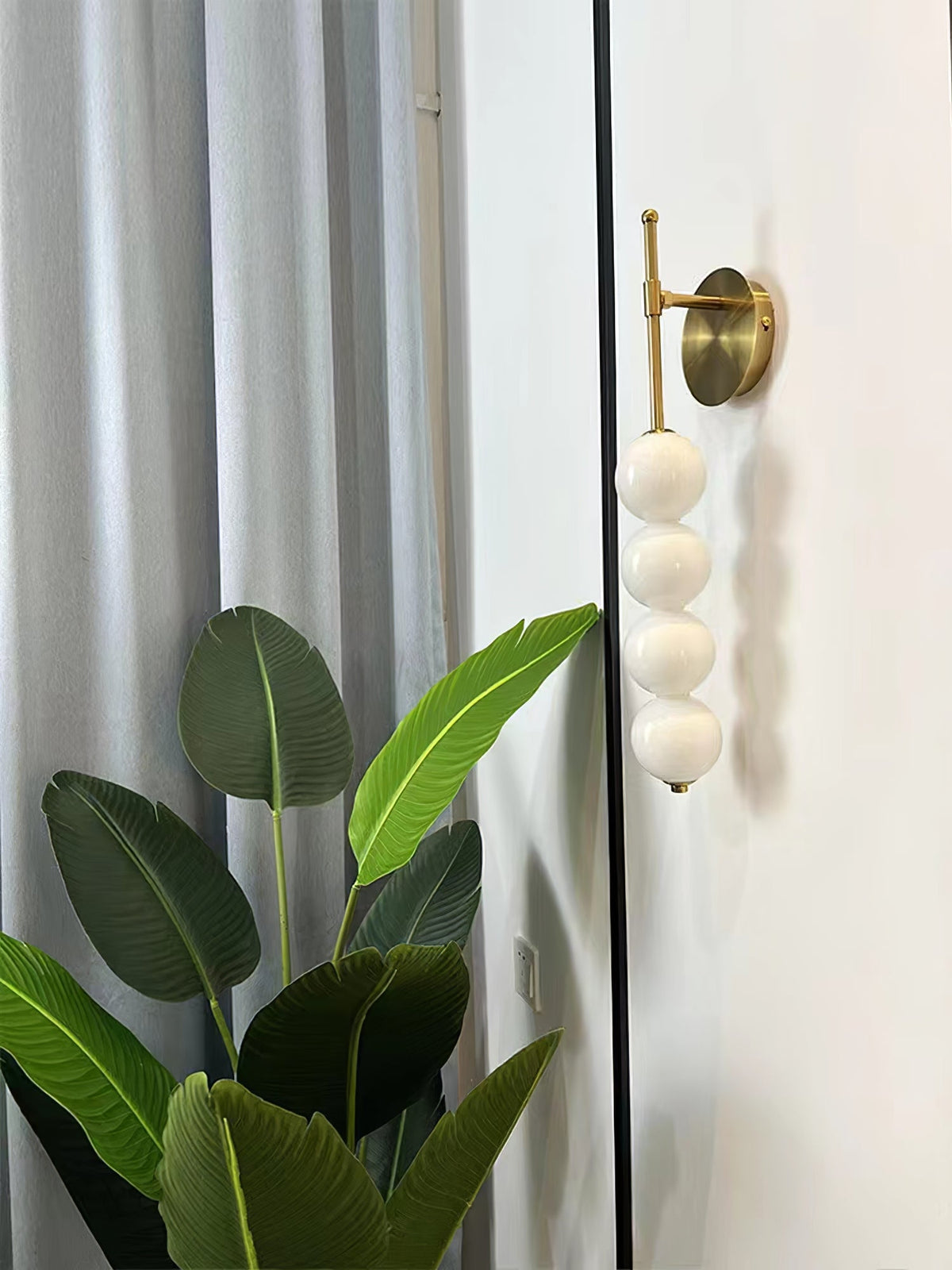 Candied Haws Wall Lamp