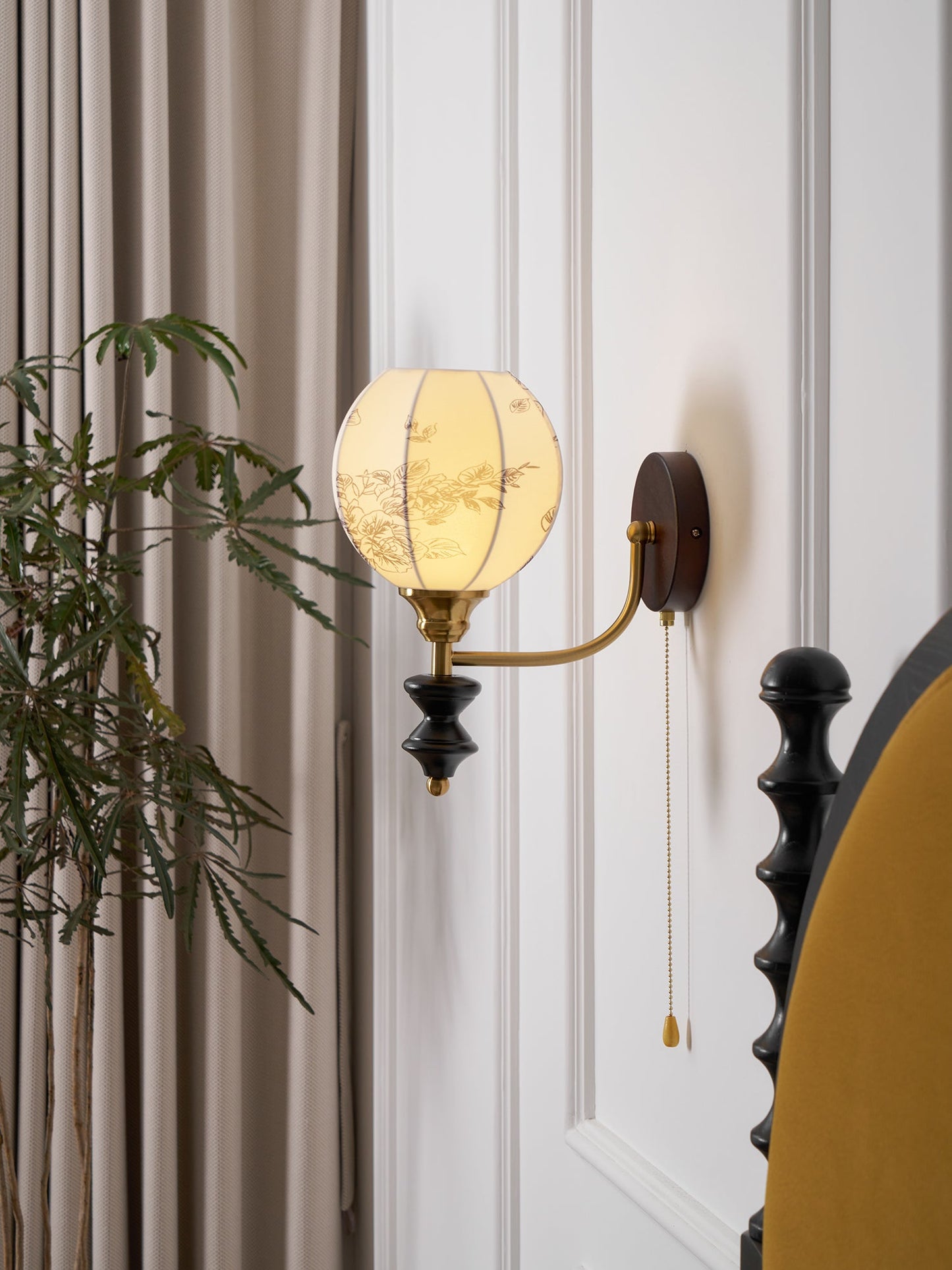 Celine  Wall Lamp