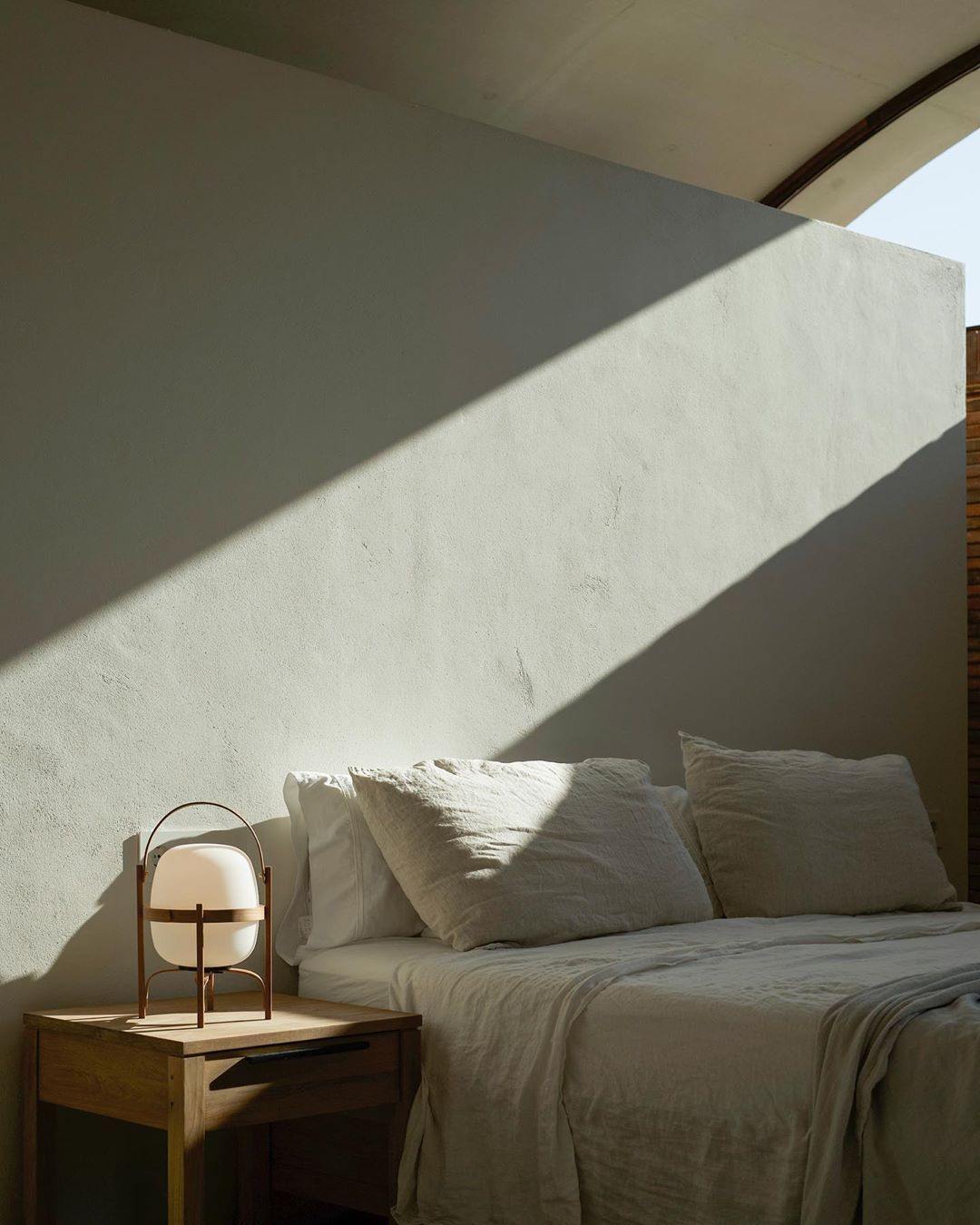 Cesta Wooden Lantern Table Lamp