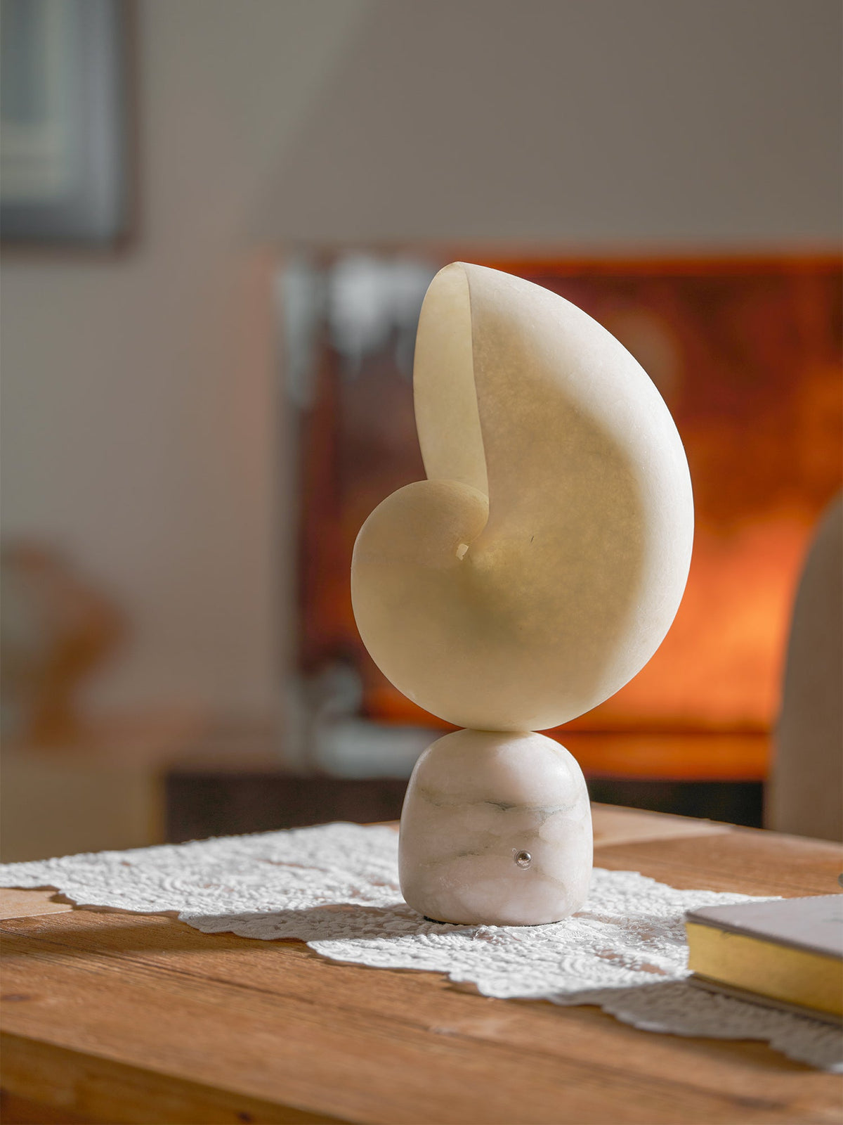 Conch Alabaster Table Lamp