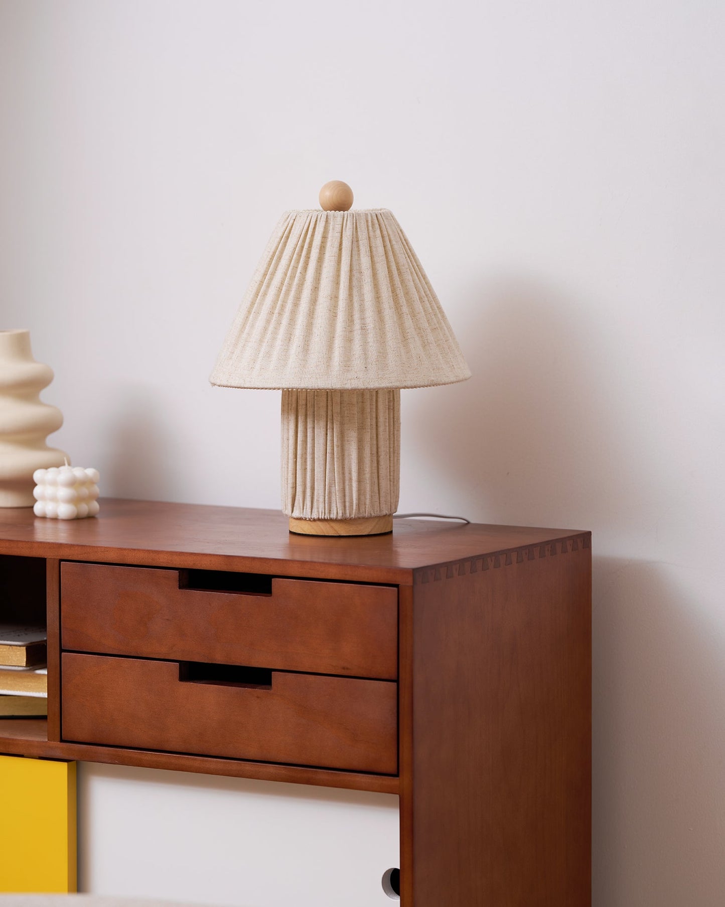 Élanora™ Pleated Linen Table Lamp