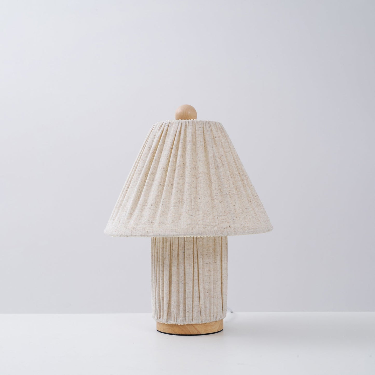 Élanora™ Pleated Linen Table Lamp