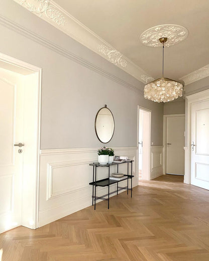 COQUILLE Tiered Shell Chandelier