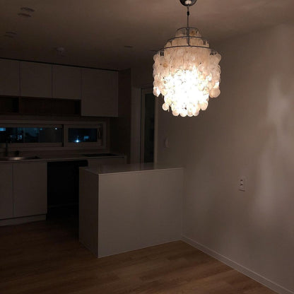 COQUILLE Tiered Shell Chandelier