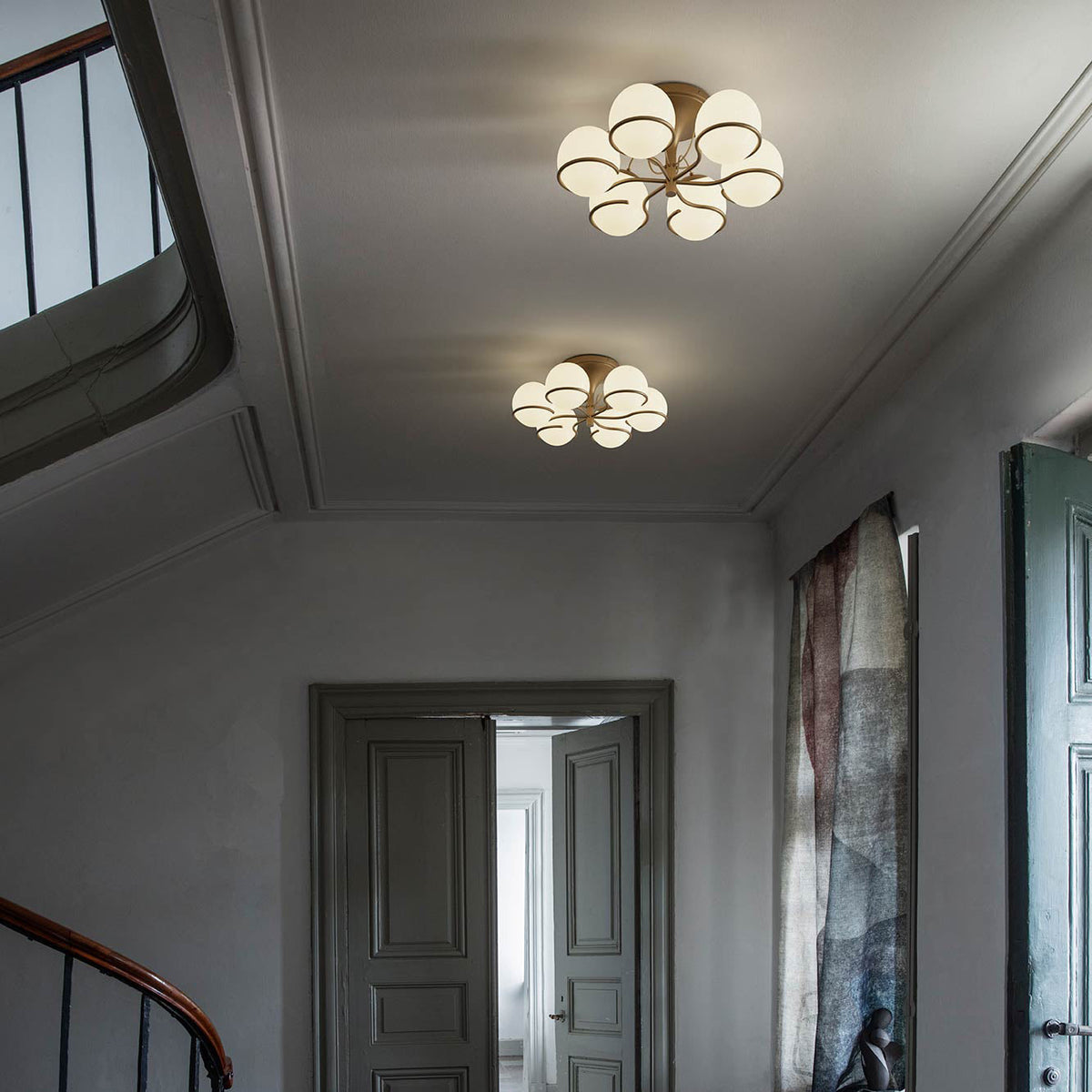 Sphere Ceiling Lamp