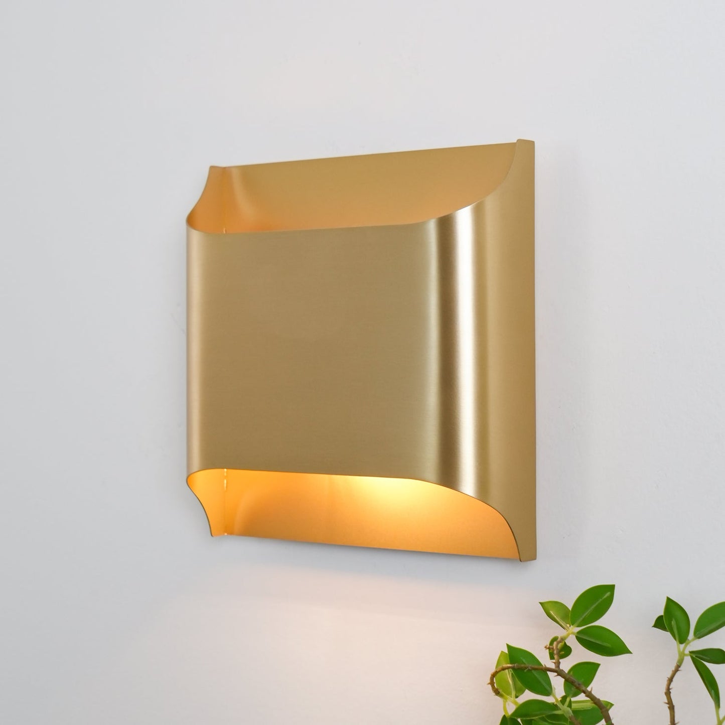 Arc Fold Brass Wall Sconce