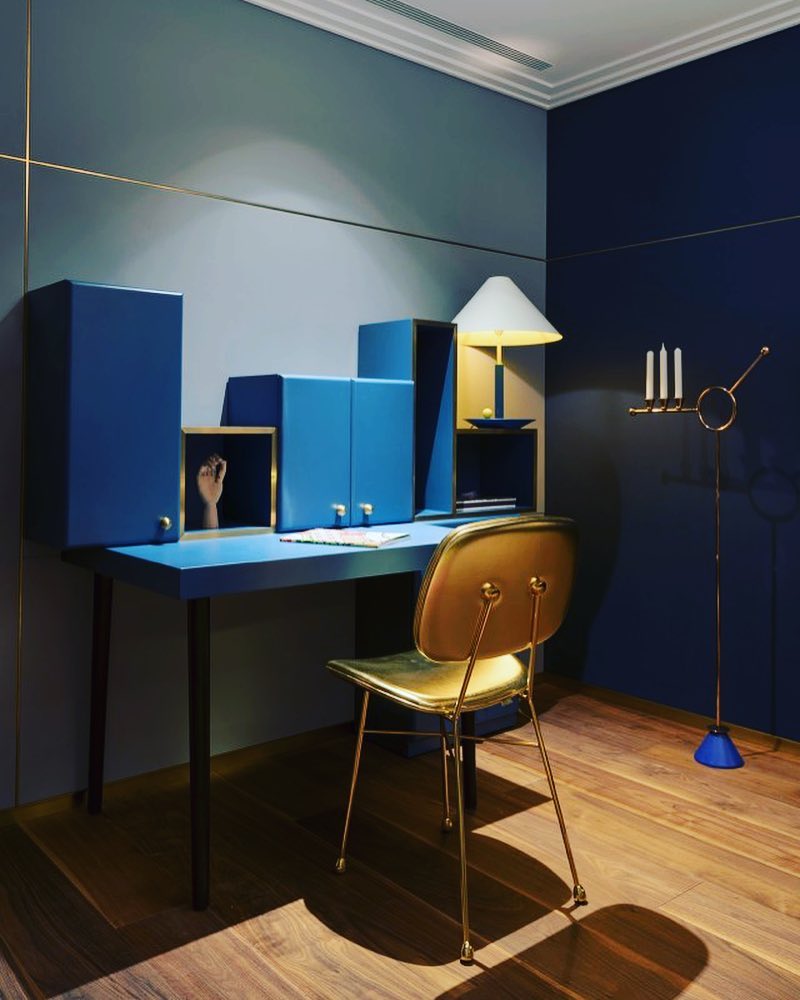 Eliah Table lamp