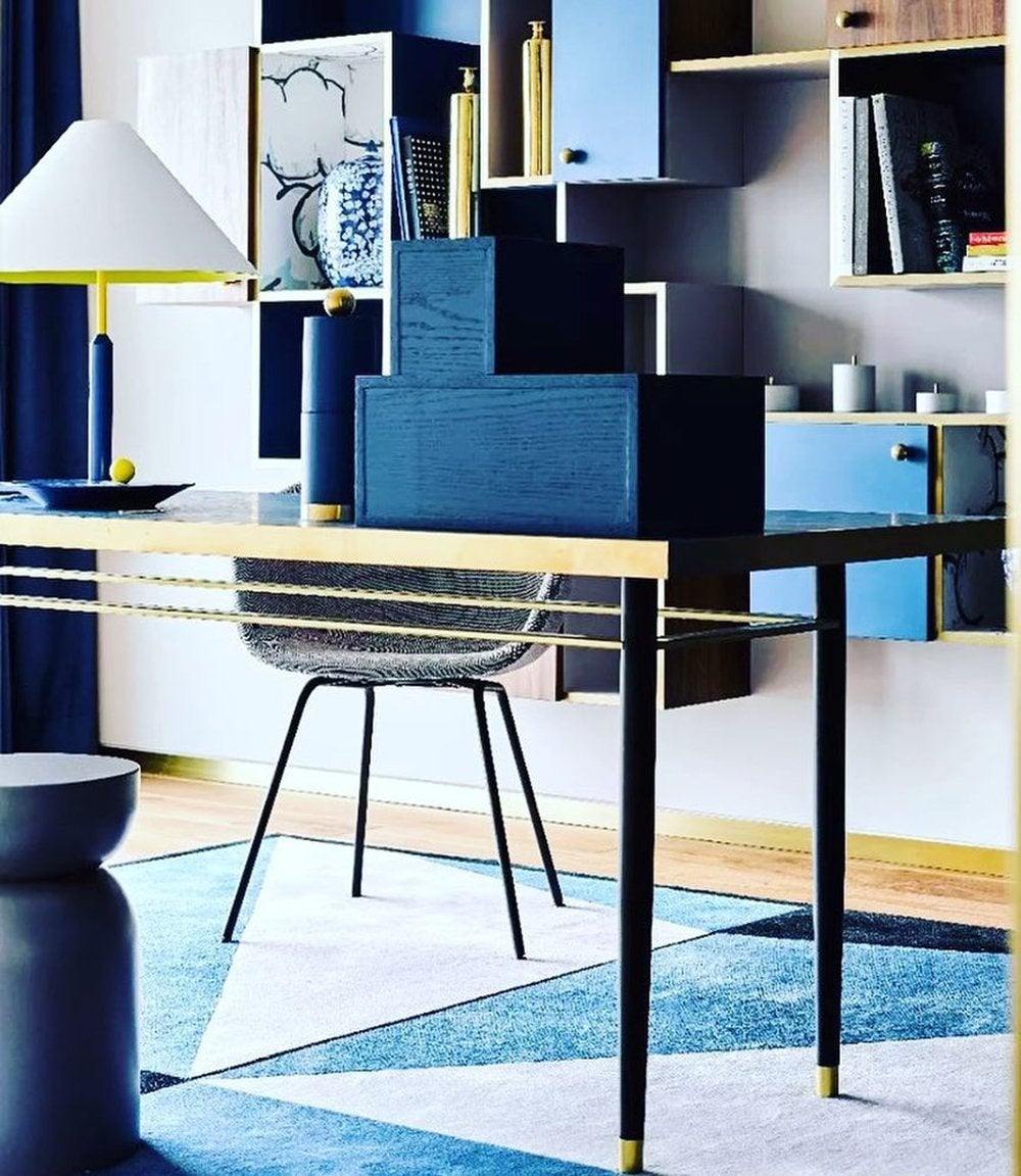 Eliah Table lamp