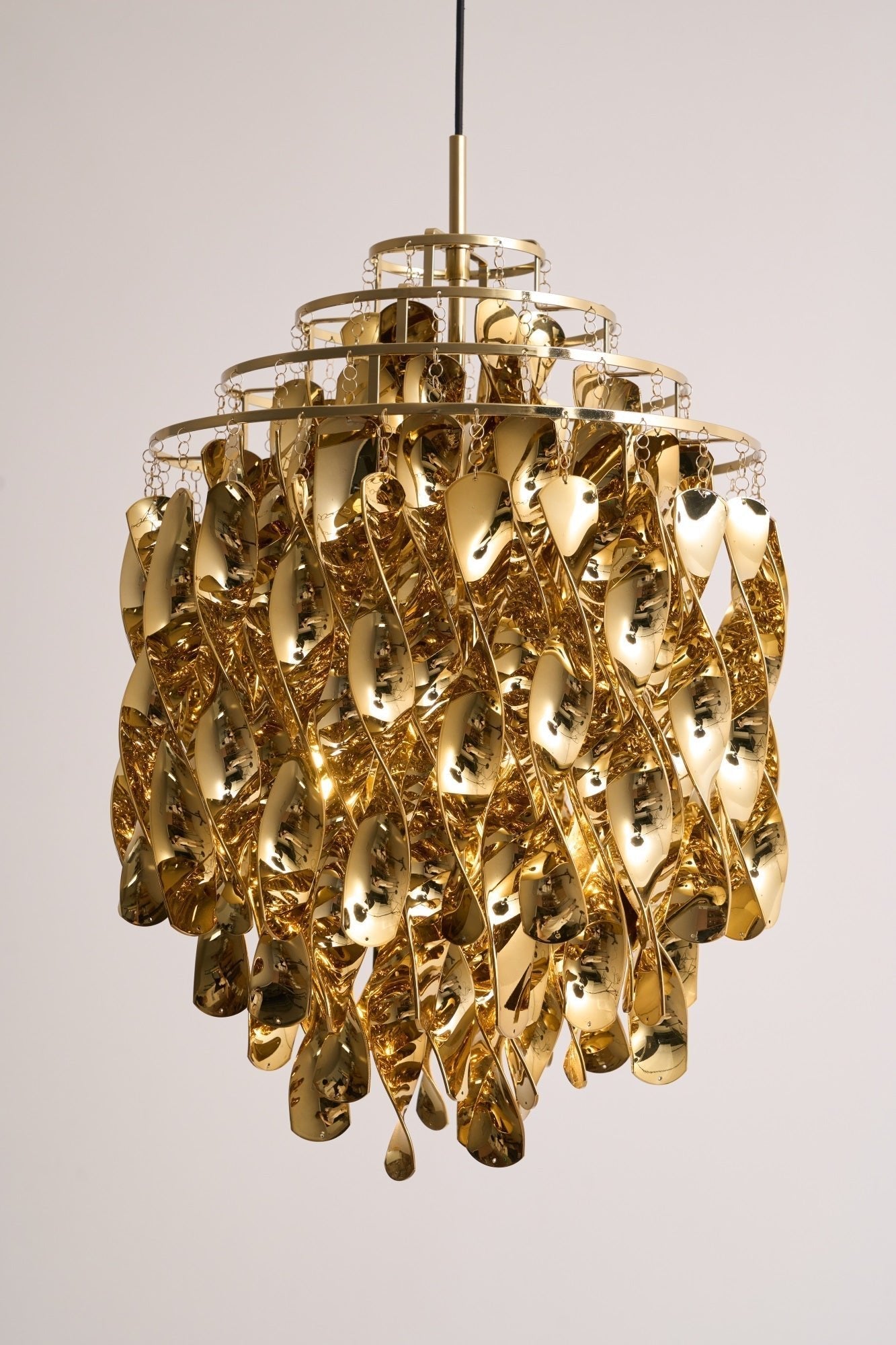Maris Spira Pendant Lamp