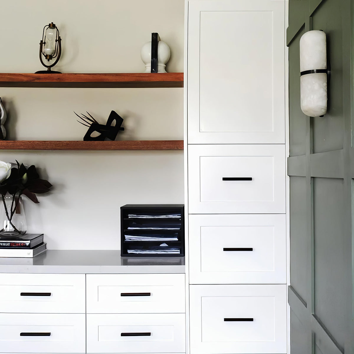 Capsule Alabaster Wall Light