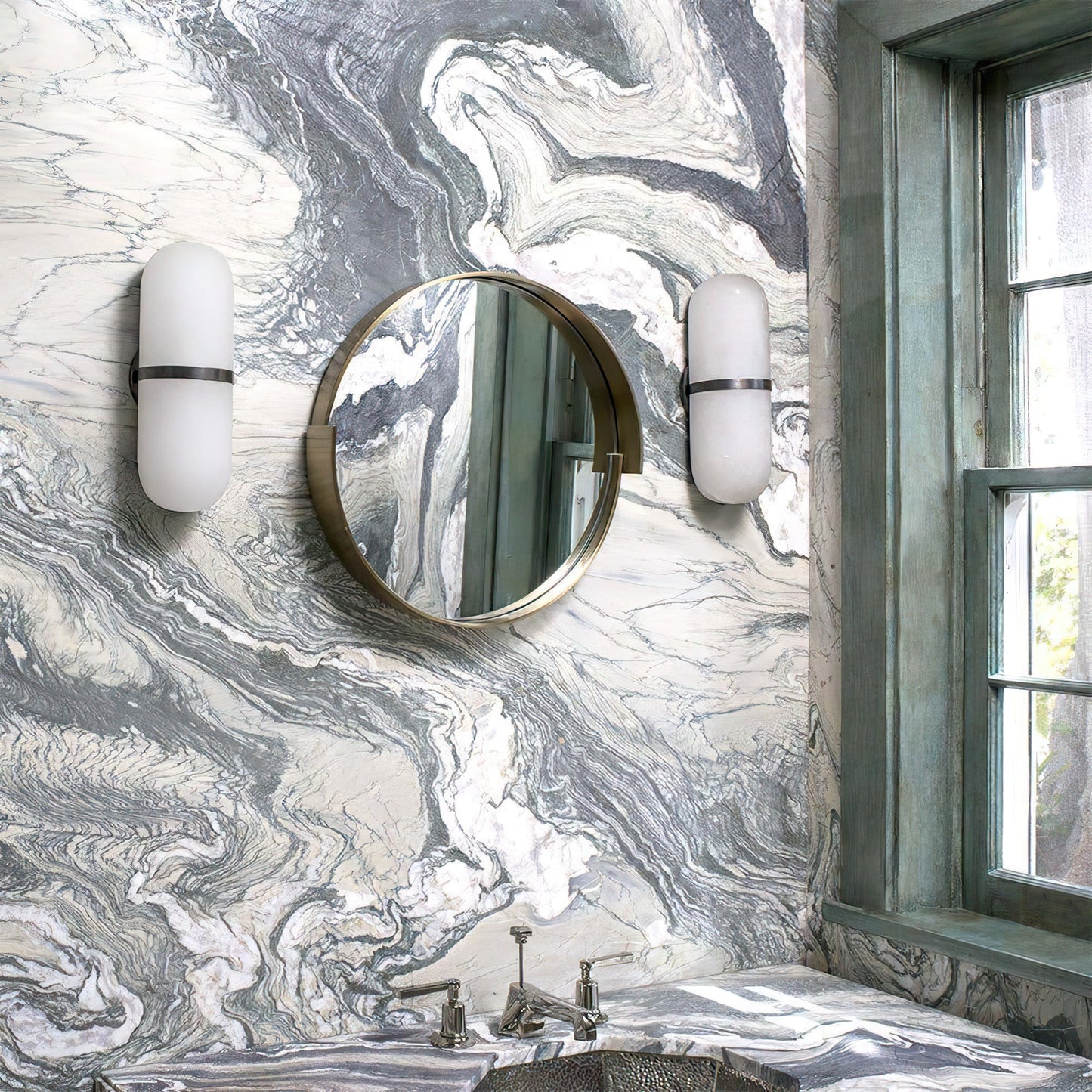 Capsule Alabaster Wall Light