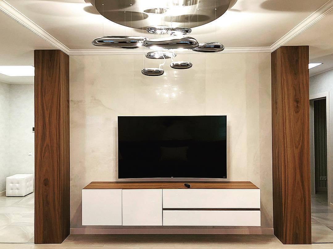 NIMBUS Floating Pebble Ceiling Light
