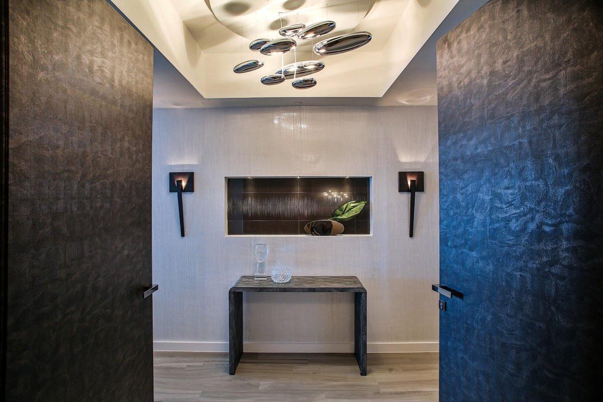 NIMBUS Floating Pebble Ceiling Light