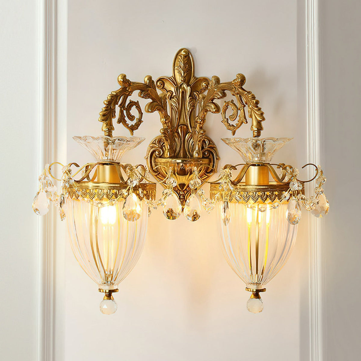Mesas Wall Lamp