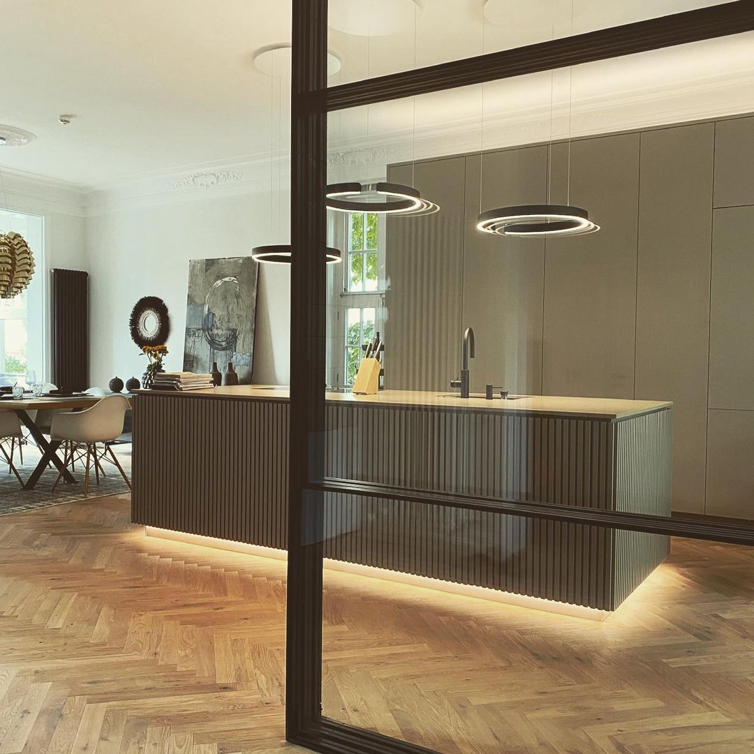 Mito Aura  Pendant Light