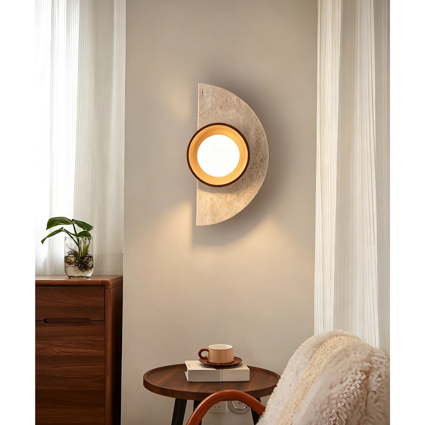 Cresmora Wall Sconce