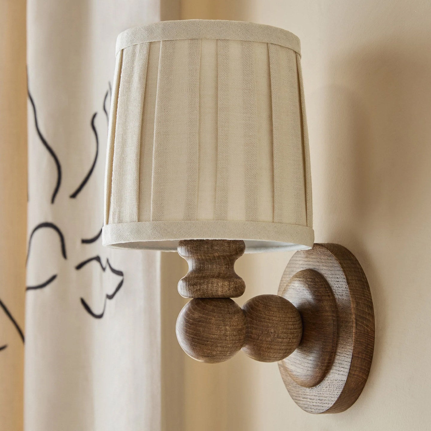 Turnelle Wall Sconce