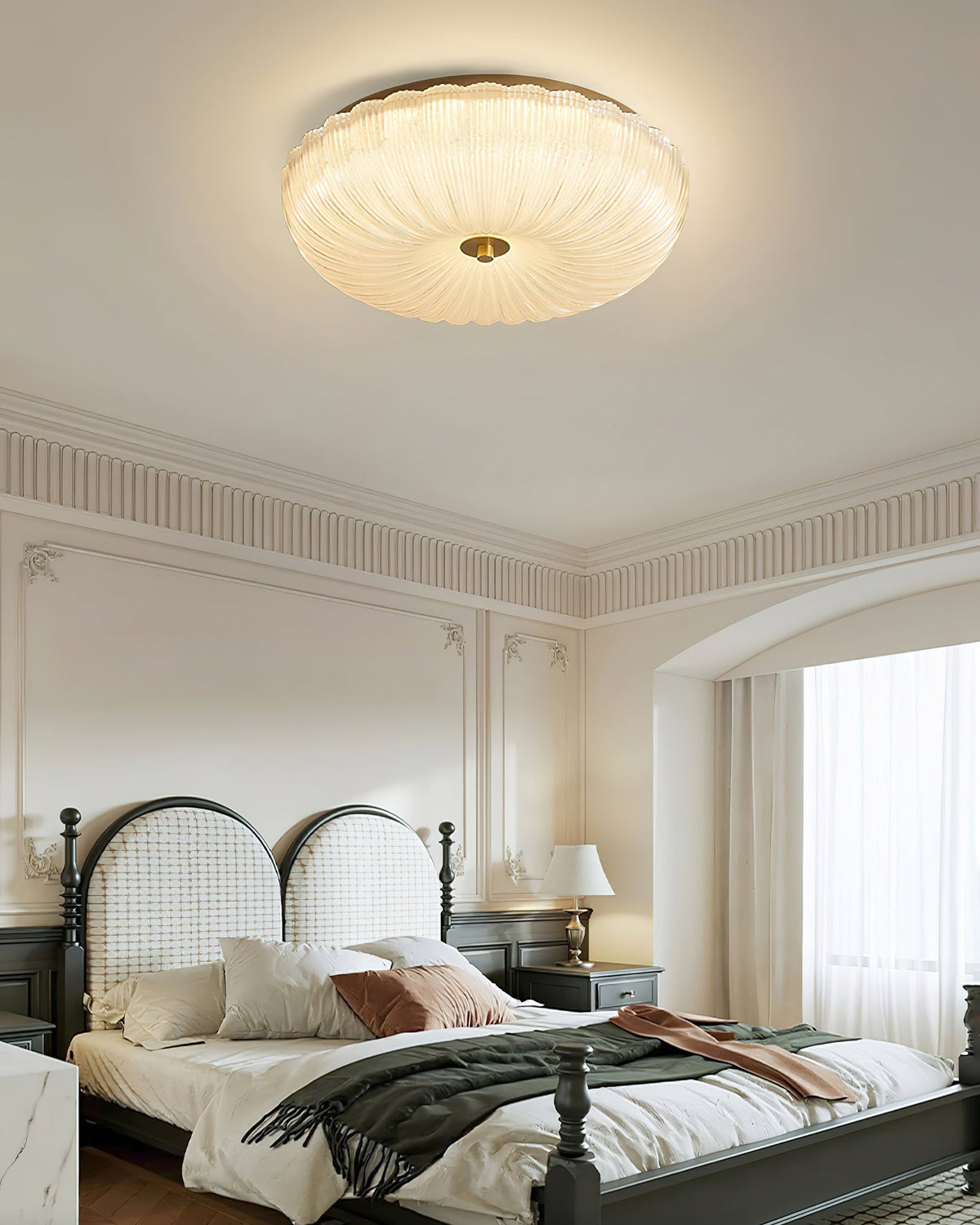 ONDINE Rippled Glass & Brass Ceiling Light