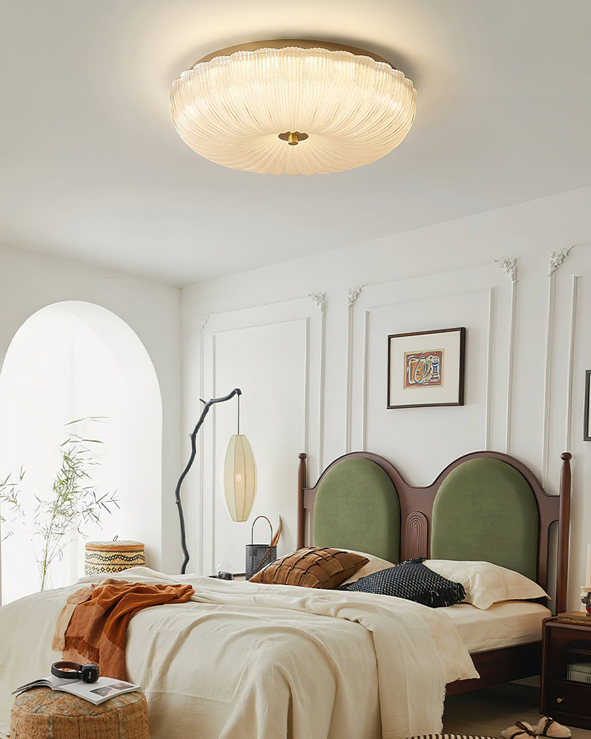 ONDINE Rippled Glass & Brass Ceiling Light