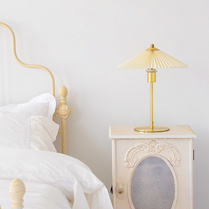 Luxury Pleated White Gold Table Lamp