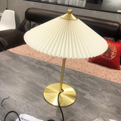 Luxury Pleated White Gold Table Lamp