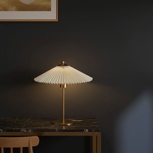 Luxury Pleated White Gold Table Lamp