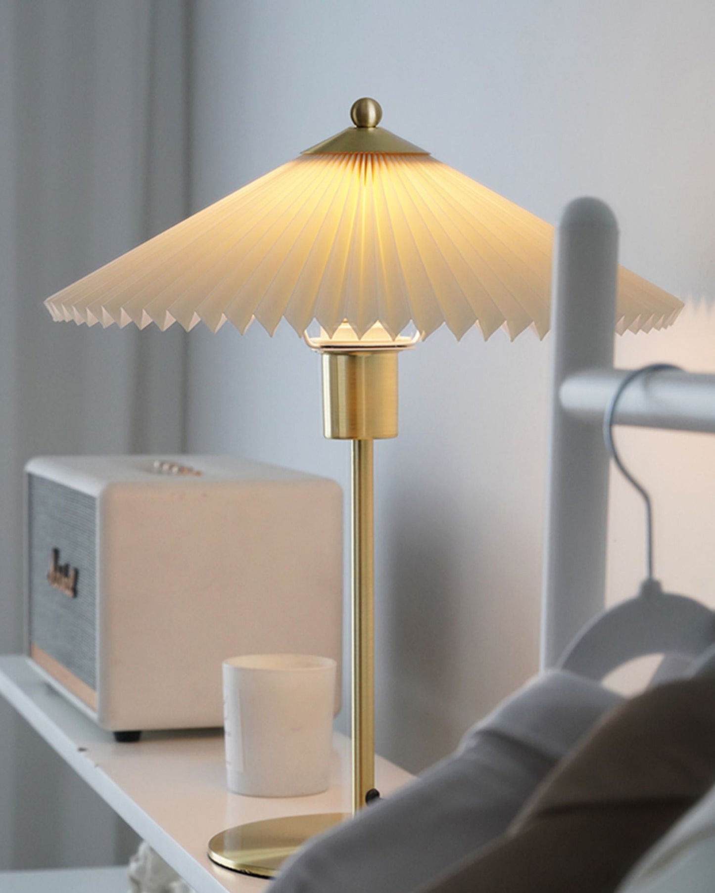Luxury Pleated White Gold Table Lamp