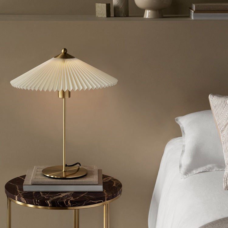 Luxury Pleated White Gold Table Lamp