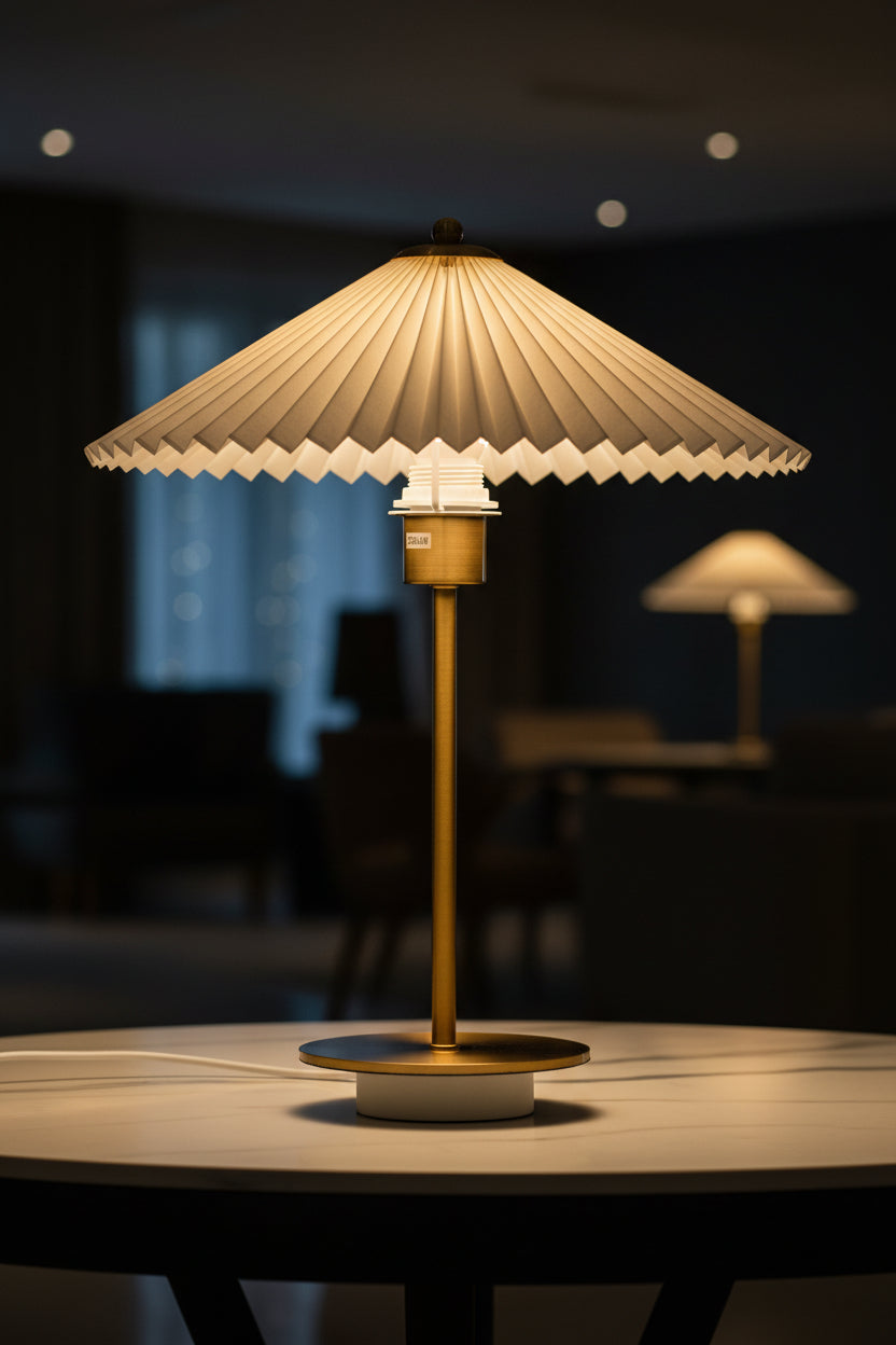 Luxury Pleated White Gold Table Lamp