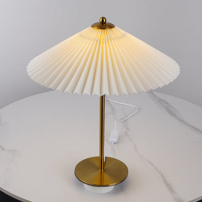 Luxury Pleated White Gold Table Lamp