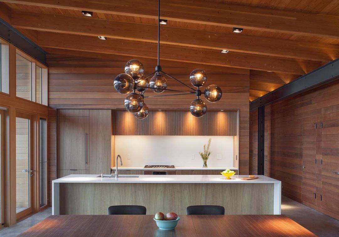 PERLAGE Glass Globe Cluster Chandelier