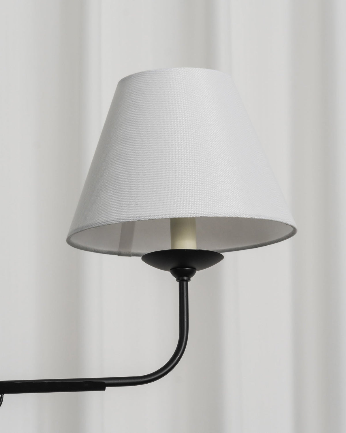 FUCINA Wrought Iron Linen Linear Chandelier