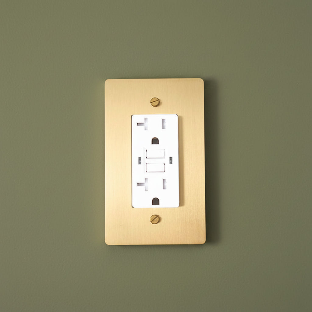 The Brass Outlet ( 1-gang)