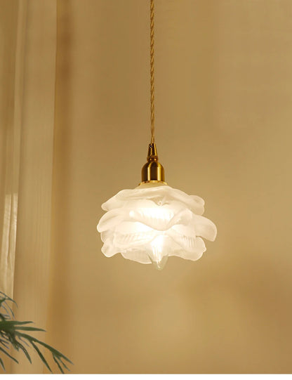 Petale de Rose Chandelier