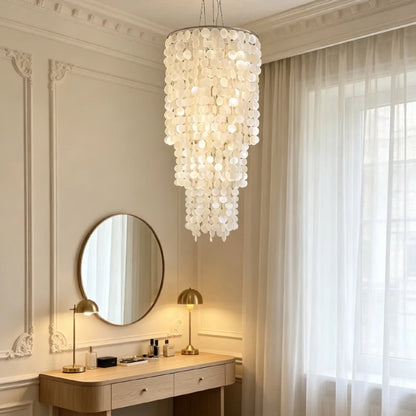 TELLINA Natural Shell 9-Light Chandelier