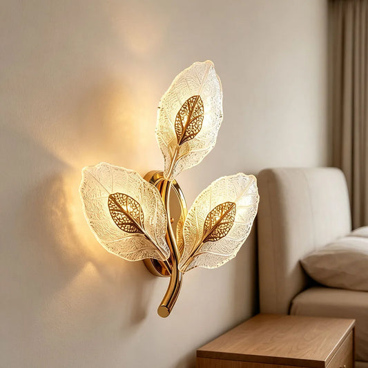 FOGLIETTA Gold Leaf Glass Wall Sconce