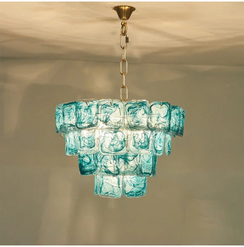 Aurellia Chandelier