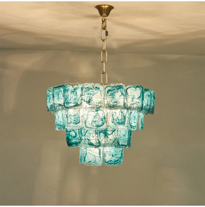 Aurellia Chandelier