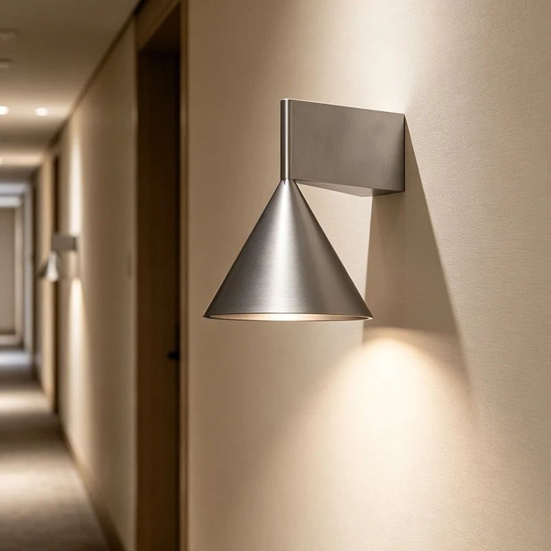 STILETTA Minimalist LED Wall Light