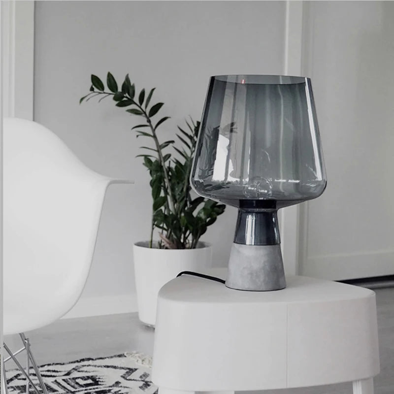 Leas Glass Table Lamp