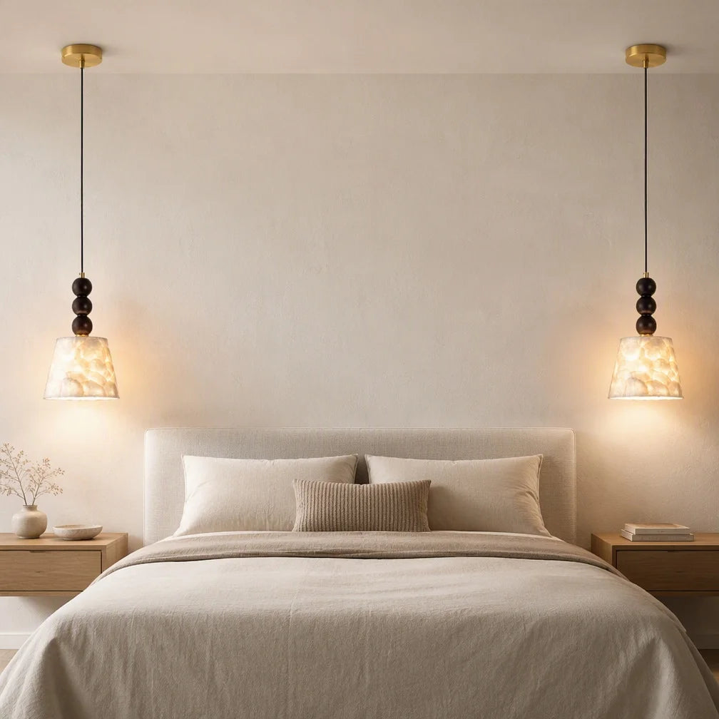 NAUTILE Mid-Century Shell Pendant Light